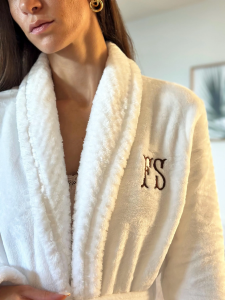 Bathrobe embroidery pattern