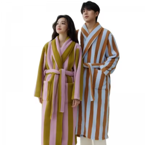 https://www.goodlifegarment.com/thick-bathrobe-quick-drying-absorbent-hotel-bathrobes-microfiberr-soft-autumn-and-winter-bath-robe-product/