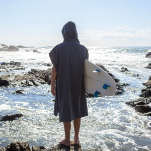 https://www.goodlifegarment.com/surf-poncho-towel/